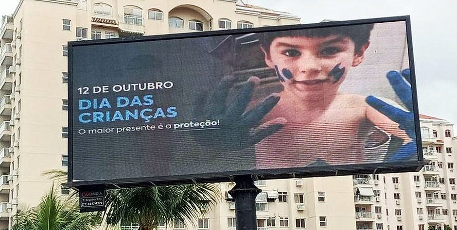 Bolsonaro sanciona lei do crime hediondo contra menor de 14 anos 