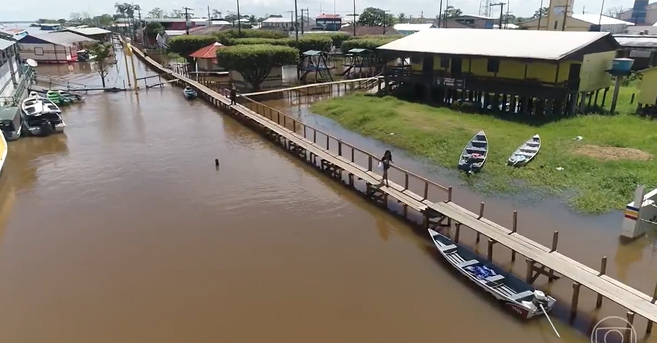 Cheia dos rios põe mais da metade do Amazonas em emergência
