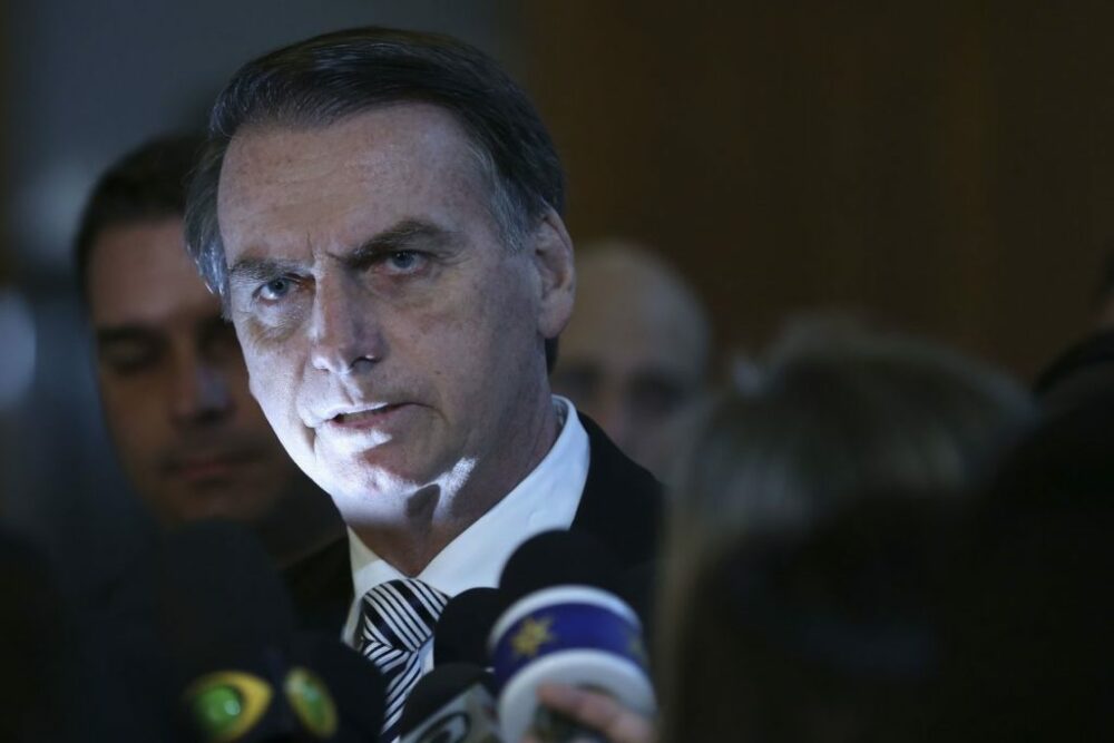 Oposição diz que Bolsonaro quebrará mais o país com redução do ICMS