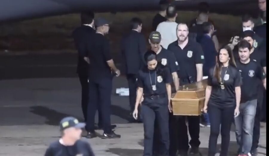Após perícias, PF entrega corpos de Bruno e Dom às famílias