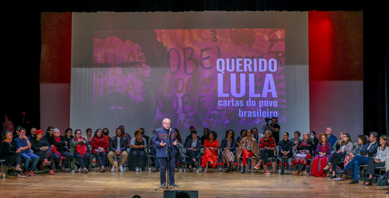 Maior coligação dá a Lula generoso tempo de campanha na TV
