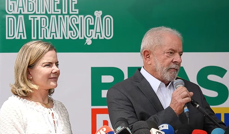 PEC a Lula prevê R$ 198 bilhões e validade de dois anos