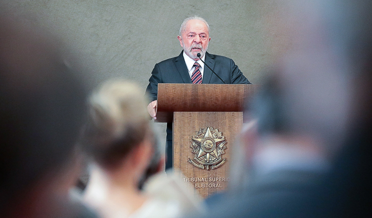 Lula reúne os governadores no Palácio do Planalto ainda este mês