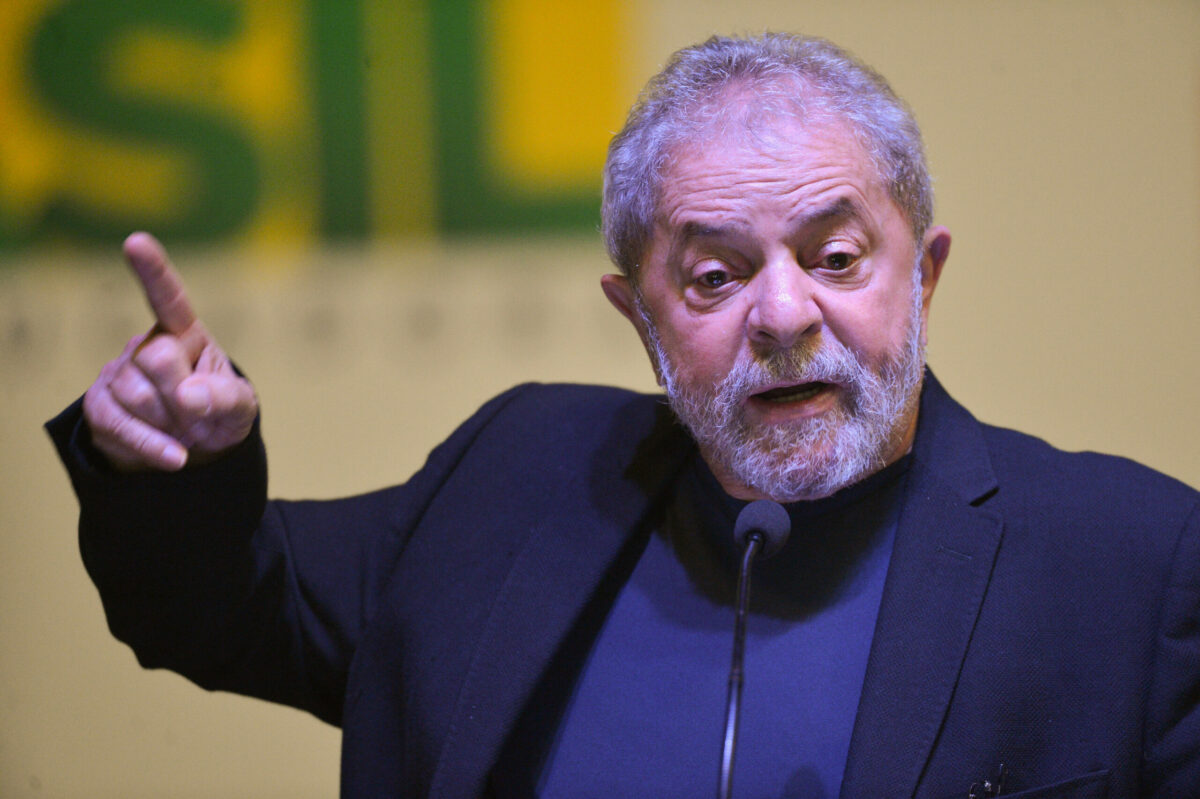 Lula dá bronca em militantes do PT após vaia a governador do MT