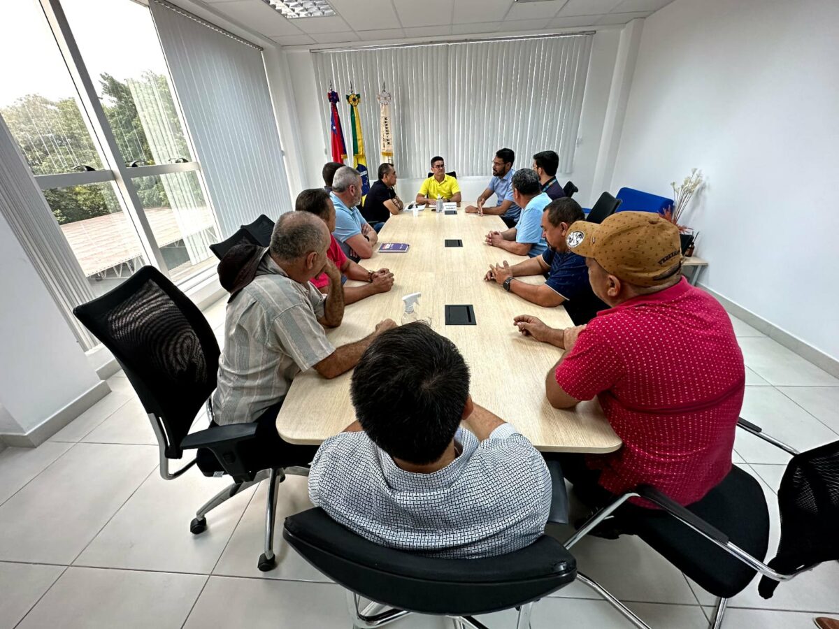 Prefeitura dá auxílio-transporte a pessoal do executivo e alternativo de Manaus