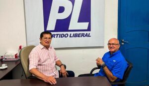 Movimentos no PL-AM podem atropelar Coronel Menezes