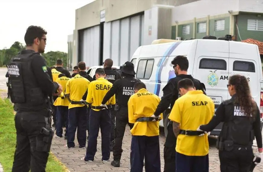 Sai listão dos criminosos que vão de Manaus para prisão federal
