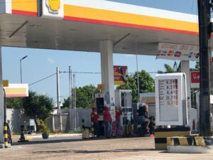 Após reajuste, gasolina sobe no país, mas não como no Amazonas