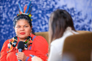 Ministra dos Povos Indígenas Sônia Guajajara