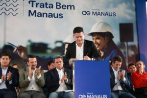 Prefeito e Águas de Manaus (1)