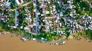 Indígenas são maltratados na busca de serviços públicos no Amazonas