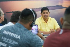 Parintins: Bi Garcia festeja conquistas no PAC e anuncia inaugurações