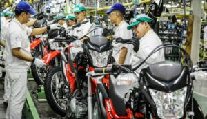 ZFM produz 280 mil motos no bimestre, melhor de dez anos