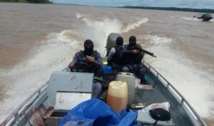 Força-tarefa contra piratas dos rios responde aos apelos de embarcações, ribeirinhos e população do Amazonas.