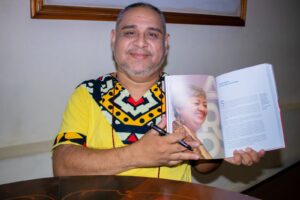 Biografia da dama do teatro amazonense Ednelza Sahdo será lançada amanhã